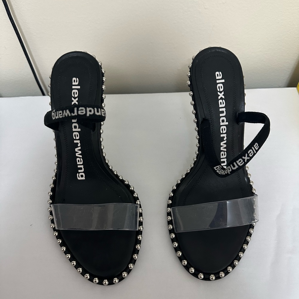Used maybe like twice great condition
